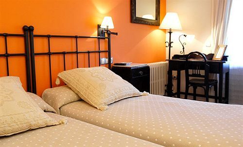 Hostal Vidaller Bielsa Esterno foto